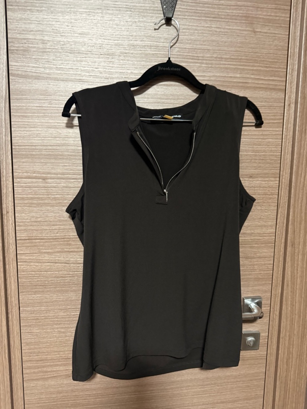 Karl Lagerfeld Black Sleeveless Zip-Front Tank